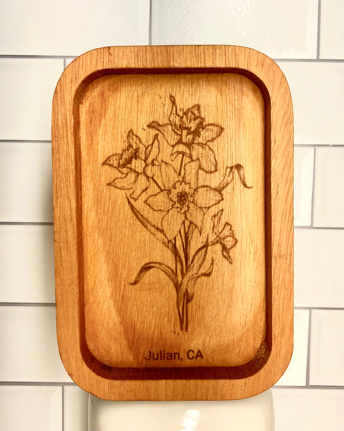 Wood Daffodil Tray